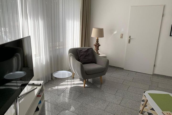 Room 17 of 48