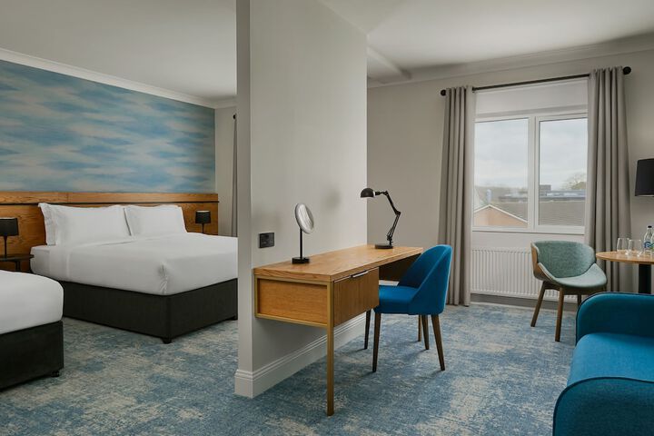 Room 15 of 50