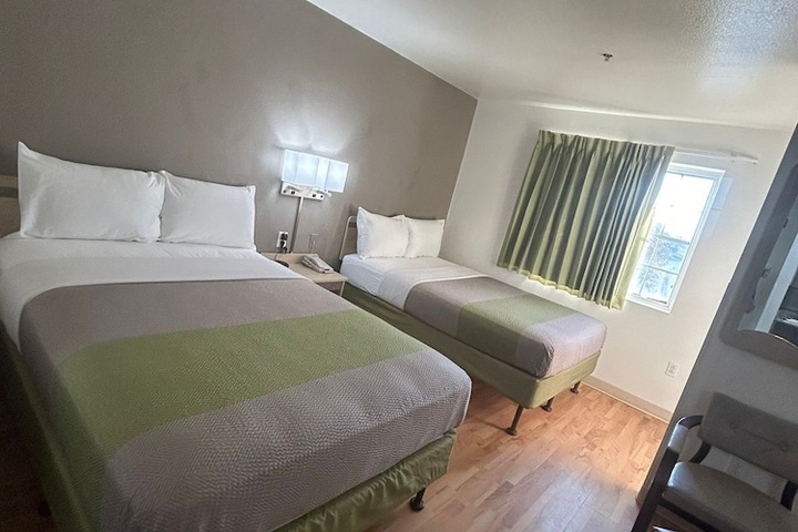 Room 21 of 31