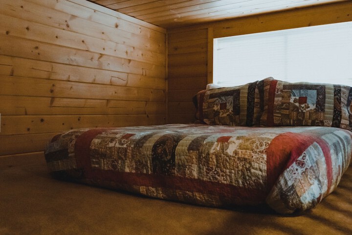 Room 9 of 137