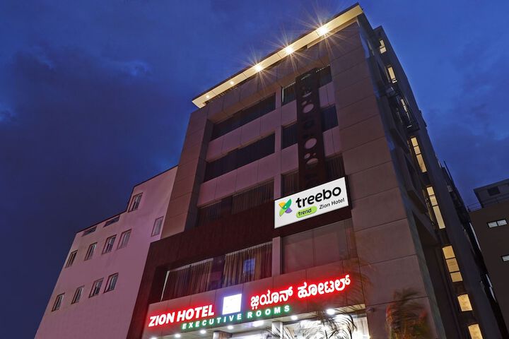 Hotel 37 of 39