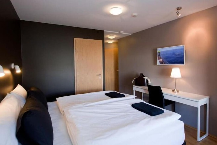 Room 12 of 59
