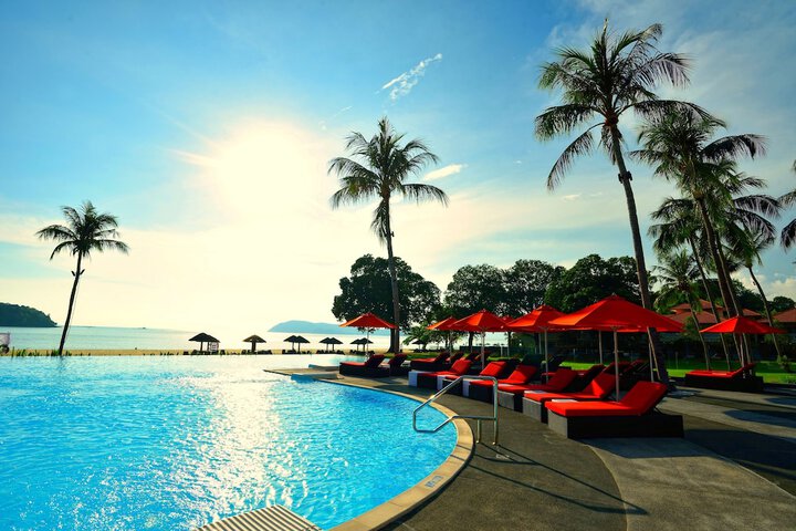 Pool Hotel