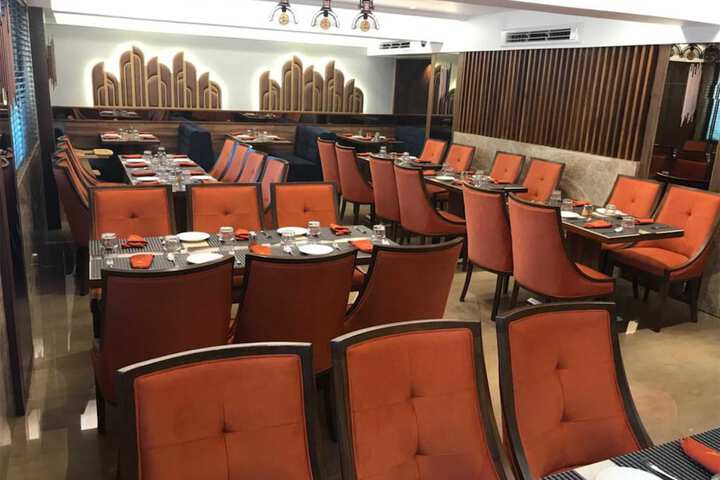Dining Photos