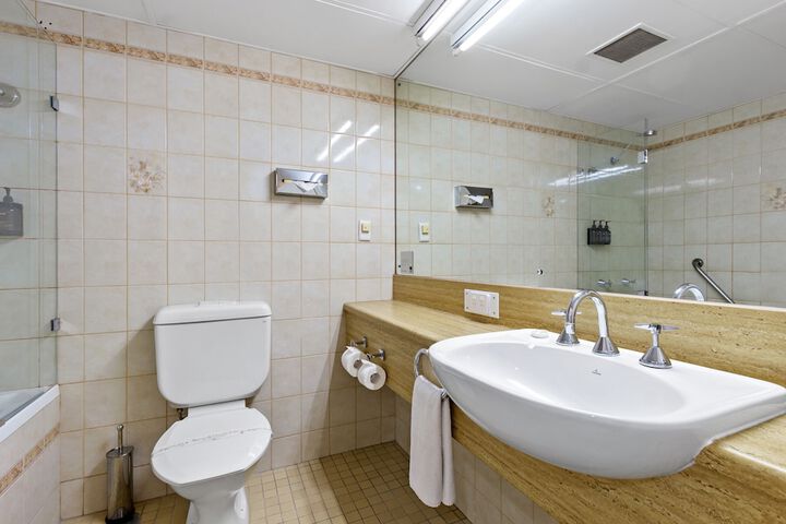 Bath Interior