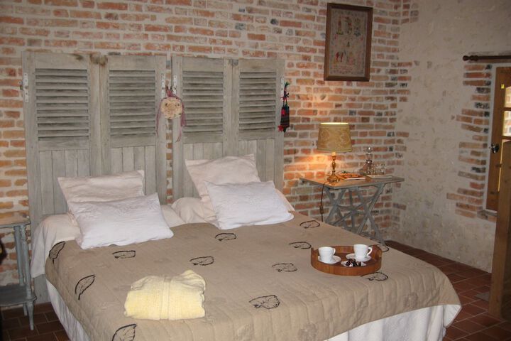 Room 3 of 45