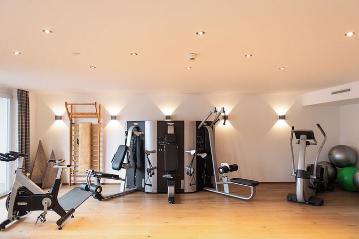 Health and Fitness 40 of 136