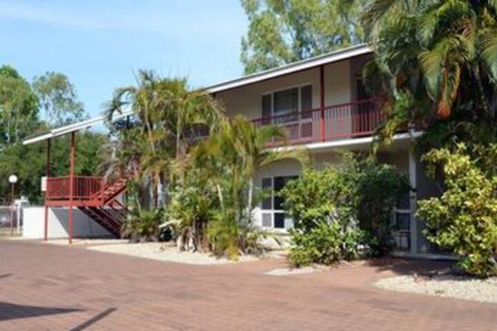 Hotel Interior 8 of 18