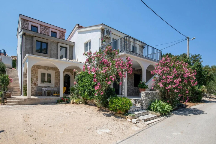 Stunning Home in Klek With Wifi and 2 Bedrooms