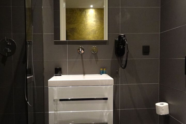 Bath Interior