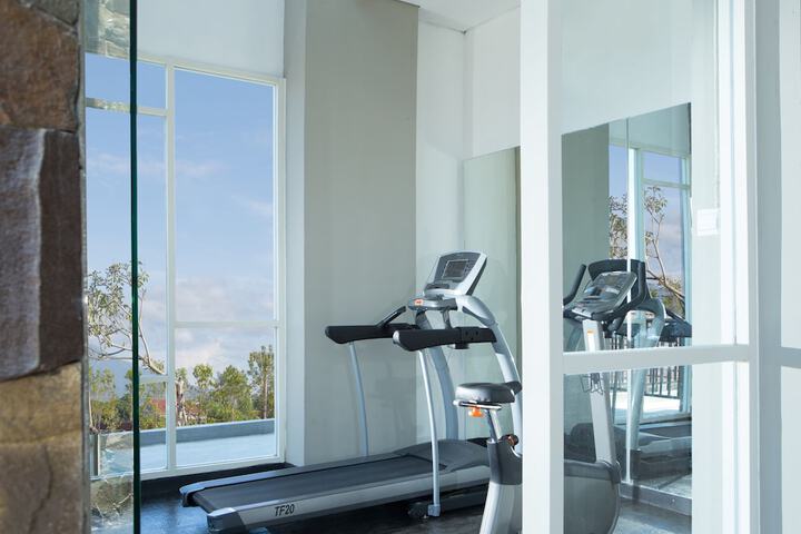 Hotel with Gym