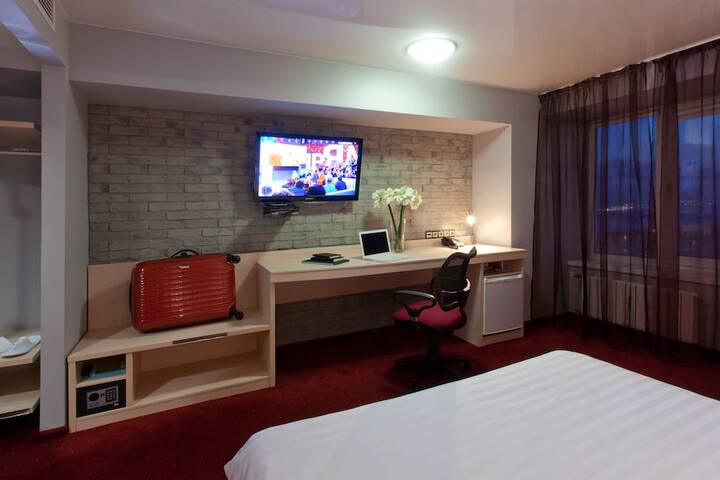 Room 14 of 53