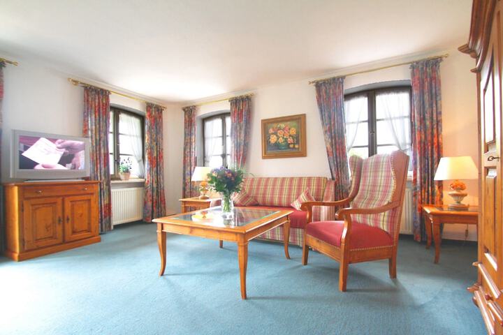 Room 9 of 49