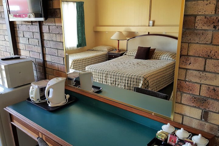 Room 9 of 47