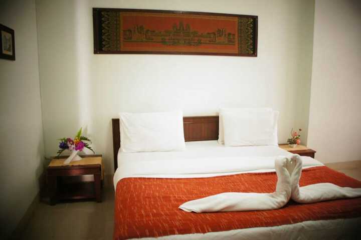 Room 15 of 41