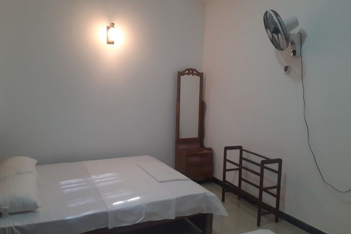 Room 11 of 54