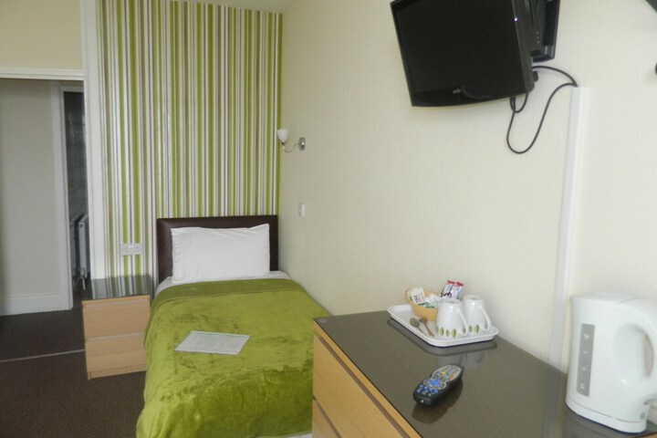 Room 14 of 81