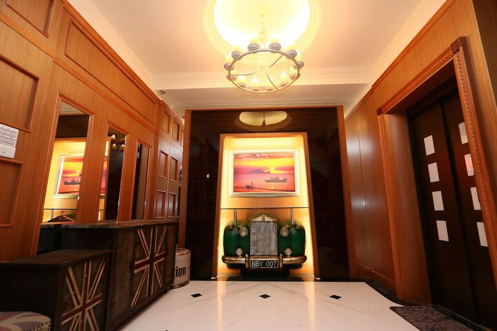 Hotel 2 of 56