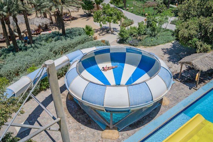 Pool 82 of 156
