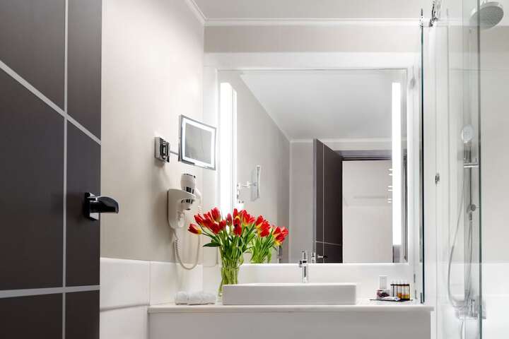 Bath Photo