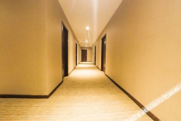 Hotel Interior 9 of 11