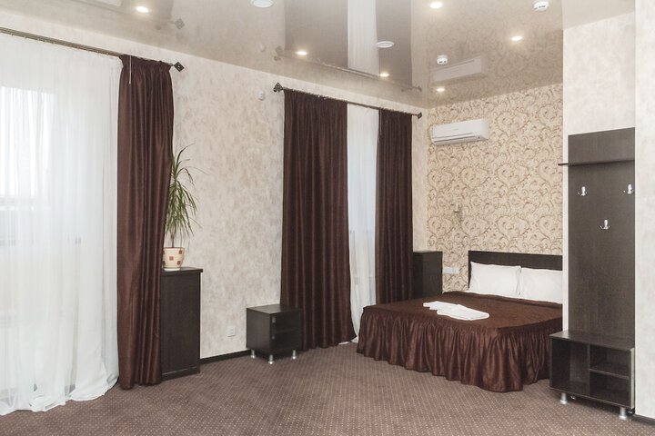 Room 21 of 54