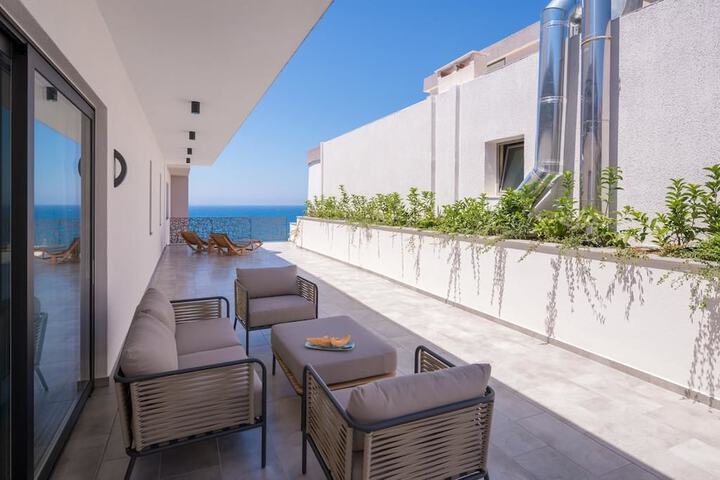 Terrace/Patio 83 of 163