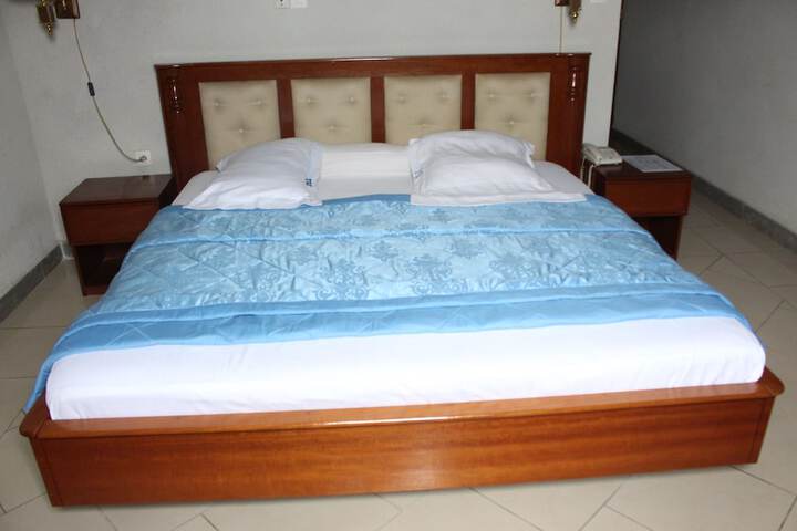 Room 14 of 56