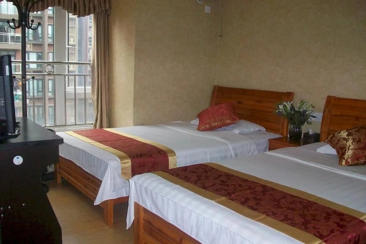 Chongqing Junan Business Hotel