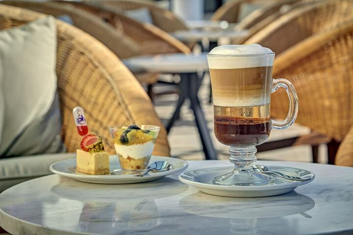 Breakfast/Coffee Service 197 of 261
