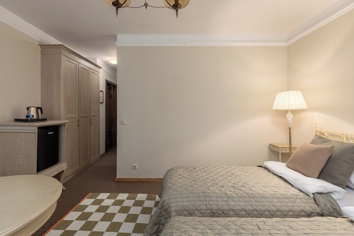 Room 36 of 118