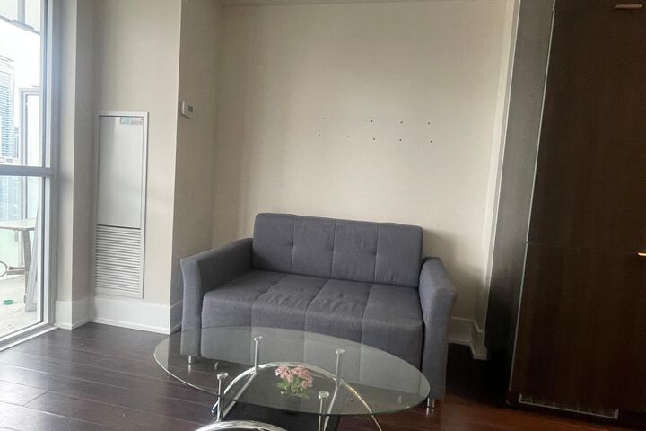 Room 86 of 223