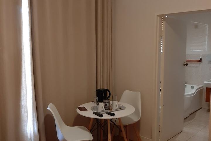 Room 12 of 60