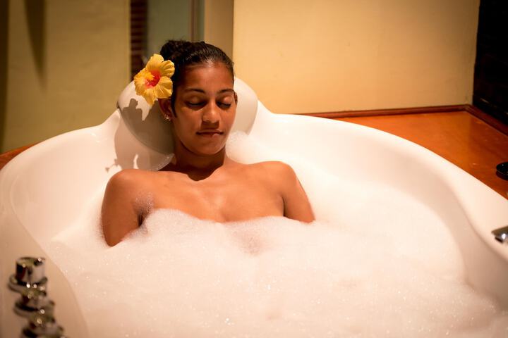 Spa 23 of 33