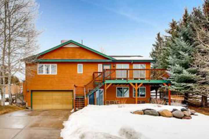 Mountain Lodge with Hot Tub by RedAwning
