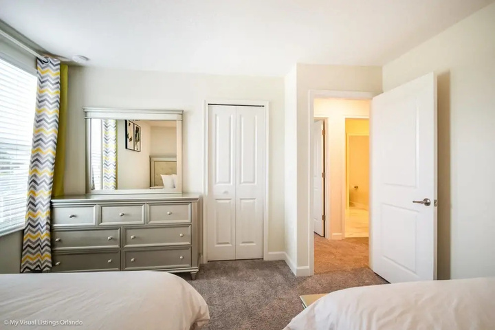 Room 3 of 30