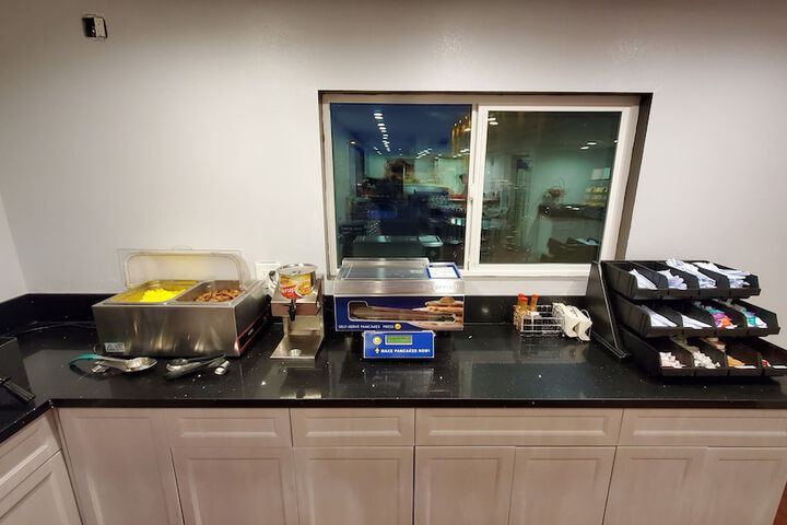 Breakfast buffet