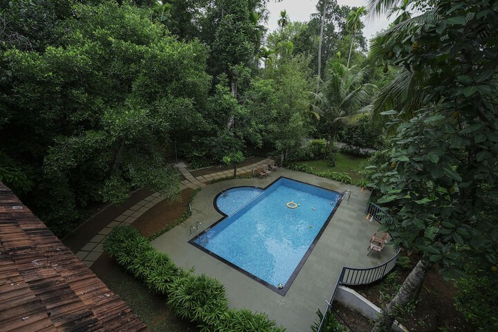 Pool 29 of 44