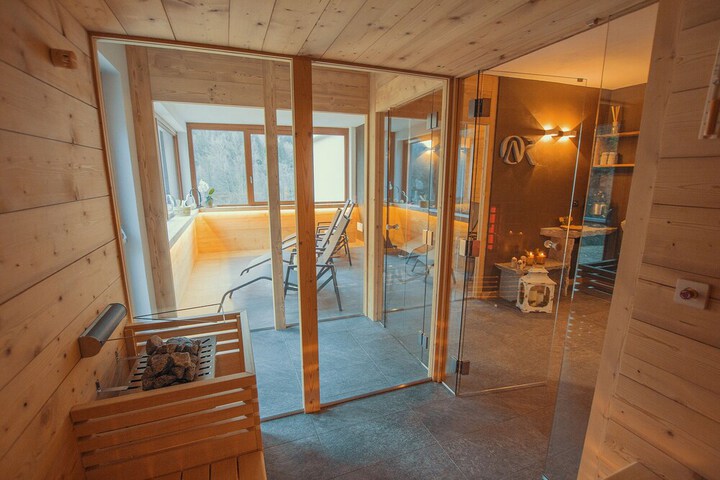 Spa 32 of 58
