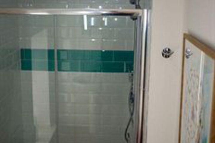 Room 4 of 40