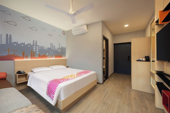 Room 19 of 52