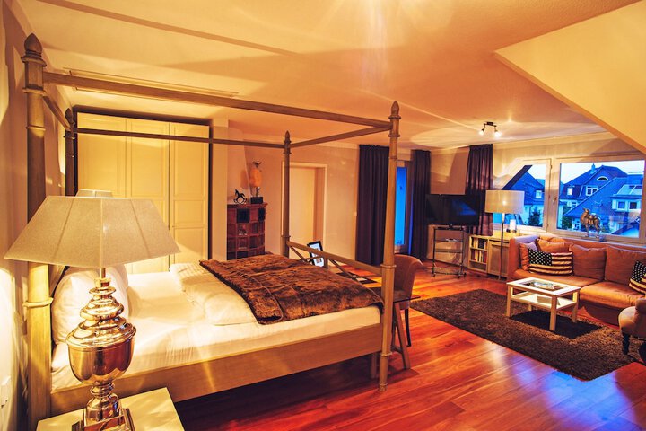 Room 11 of 39