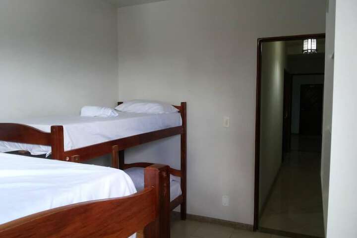 Room 8 of 19