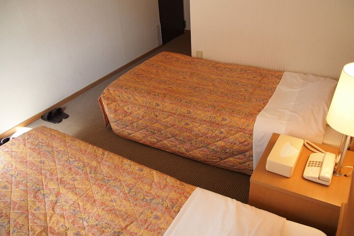 Room 16 of 47