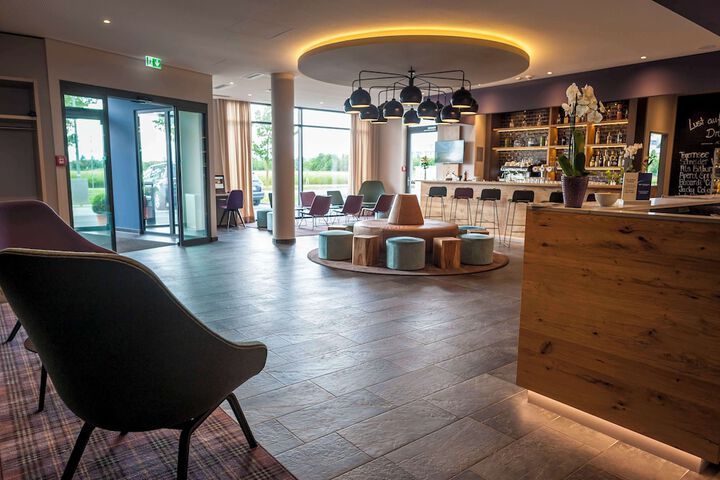 Lobby Entry