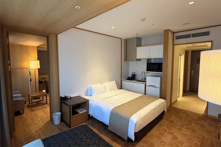 Room 46 of 73