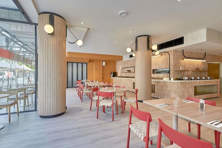 Hotel 148 of 151