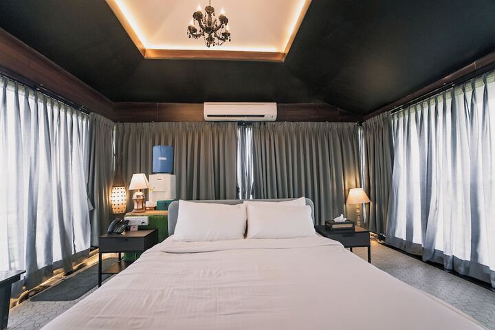 Room 54 of 119