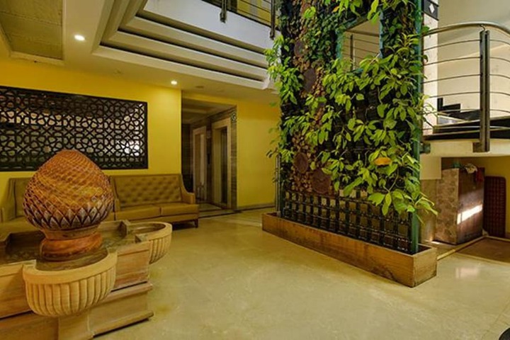 Hotel Interior 9 of 31