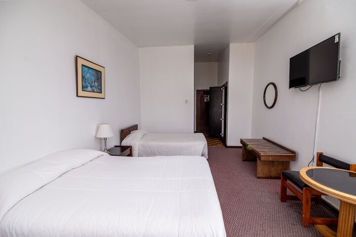 Room 7 of 15